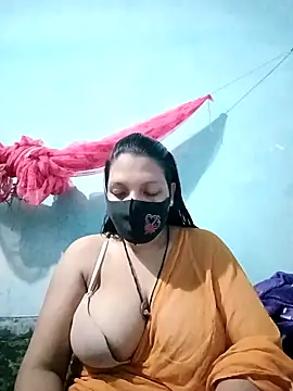 Snapshot of Depte- chatting on 11.13.25 Depte- online show from 11.13.25