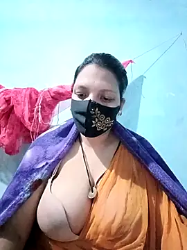 Snapshot of Depte- chatting on 11.14.25 Depte- online show from 11.14.25