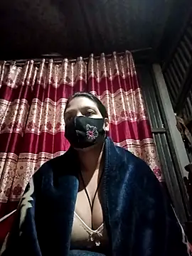 Snapshot of Depte- chatting on 11.26.25 Depte- online show from 11.26.25