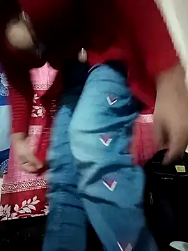 Snapshot of Depte- chatting on 12.02.25 Depte- online show from 12.02.25