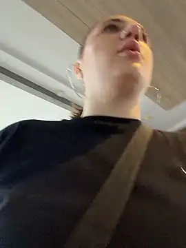 Snapshot of JessiMur chatting on 01.18.26 JessiMur online show from 01.18.26