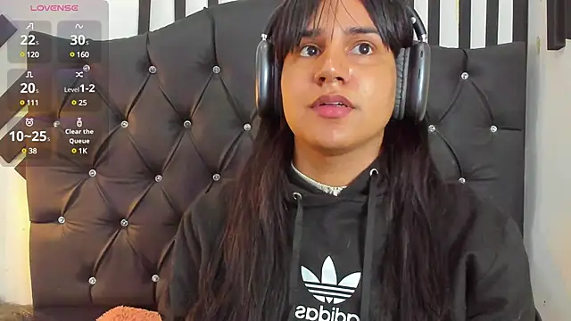 Snapshot of Kagome01 chatting on 03.08.25 Kagome01 online show from 03.08.25