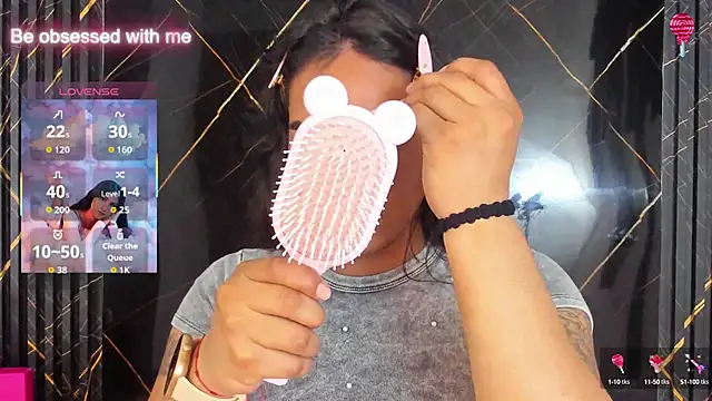 Snapshot of Kagome01 chatting on 10.14.25 Kagome01 online show from 10.14.25