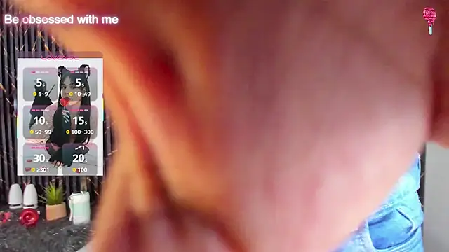 Snapshot of Kagome01 chatting on 12.14.25 Kagome01 online show from 12.14.25