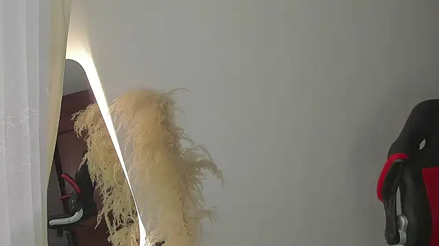 samy jonnes  online show from 02.19.25