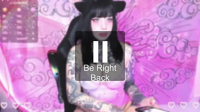 Snapshot of Kat_riina chatting on 05.31.26 Kat riina online show from 05.31.26