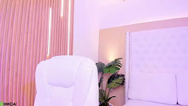 celeste wayne online show from 08.05.26