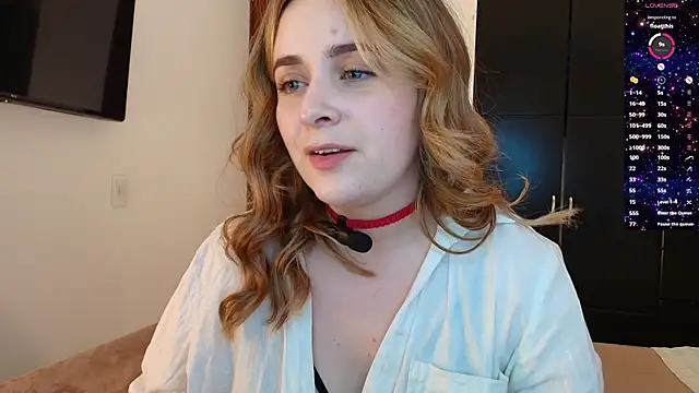 Snapshot of miss_seline chatting on 02.05.25 miss seline online show from 02.05.25