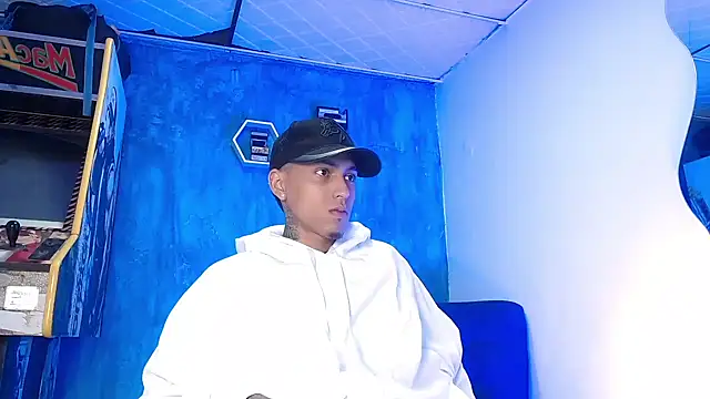 Liam lee online show from 02.24.25