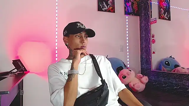 Liam lee online show from 11.13.25