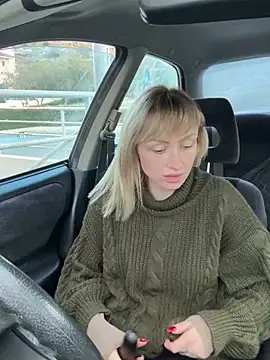 haileyhope  online show from 12.30.24