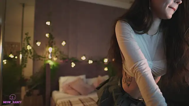 Meow Nancy online show from 12.13.24