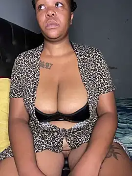 Snapshot of Mandy-101 chatting on 03.18.26 Mandy-101 online show from 03.18.26