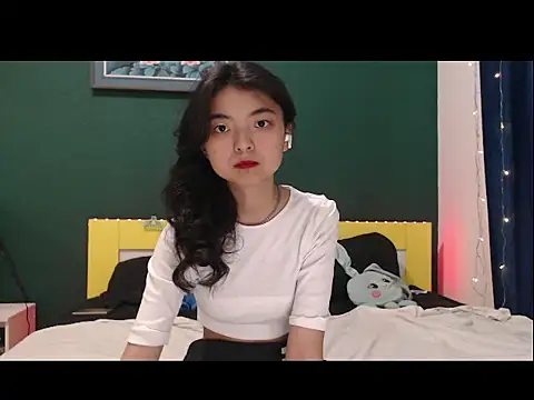 Snapshot of Shy_Kira chatting on 01.09.26 Shy Kira online show from 01.09.26