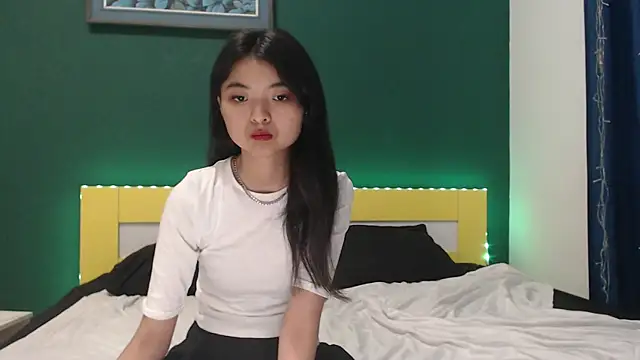 Snapshot of Shy_Kira chatting on 03.02.26 Shy Kira online show from 03.02.26