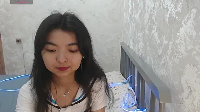 Shy Kira online show from 07.01.26