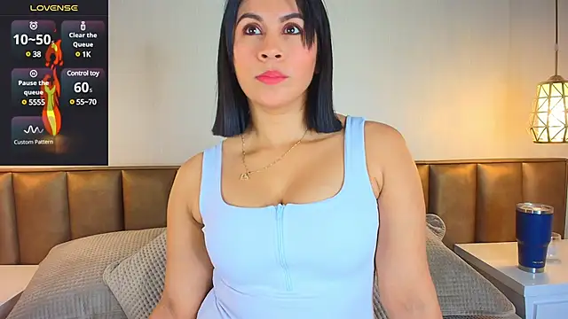 Sofia Convers online show from 02.16.25