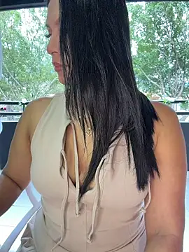 Sofia Convers online show from 08.05.26