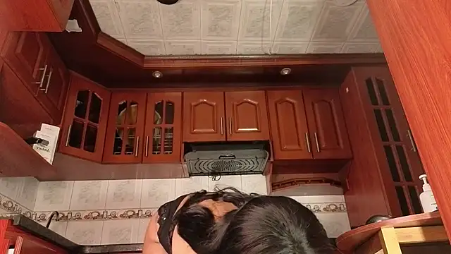 Snapshot of AmberNix chatting on 12.16.25 AmberNix online show from 12.16.25