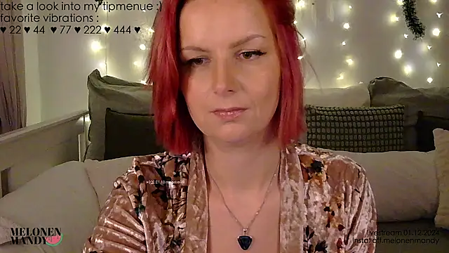 Snapshot of Off__Melonenmandy chatting on 12.02.24 Off Melonenmandy online show from 12.02.24