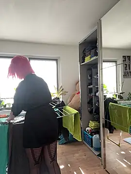 Snapshot of Off__Melonenmandy chatting on 02.24.25 Off Melonenmandy online show from 02.24.25