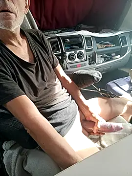 Snapshot of richa22cm chatting on 09.14.25 richa22cm online show from 09.14.25