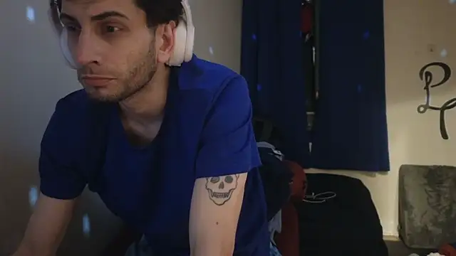 pantslesstraveler plt online show from 02.25.25