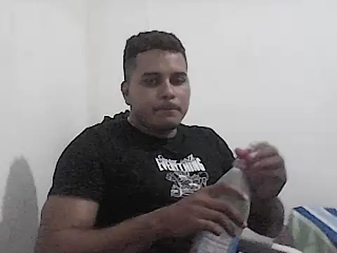 Snapshot of SaucyAffair0 chatting on 01.26.25 SaucyAffair0 online show from 01.26.25