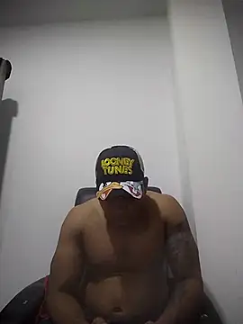 Snapshot of SaucyAffair0 chatting on 03.11.25 SaucyAffair0 online show from 03.11.25