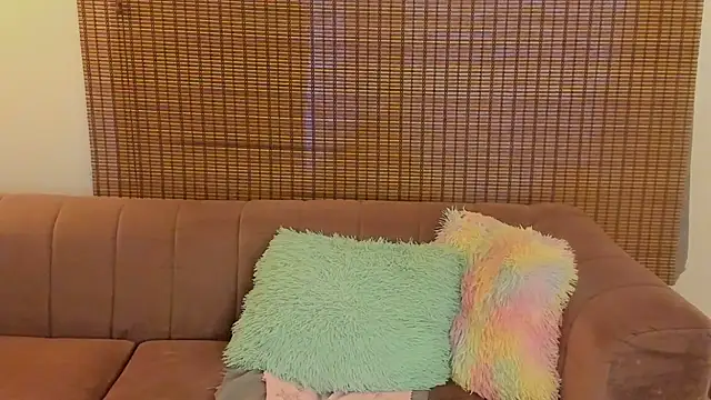 ariana cross online show from 07.23.26