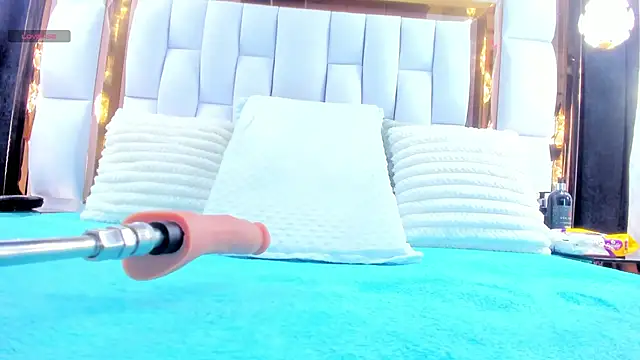 RileySweett online show from 11.01.25