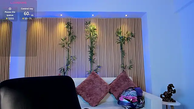 paulina sweett  online show from 01.09.26