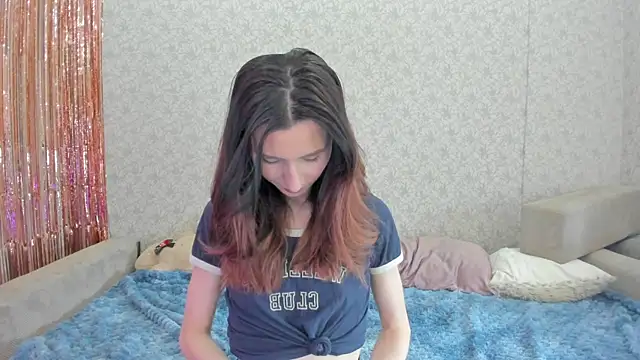 crystalnut online show from 02.04.25