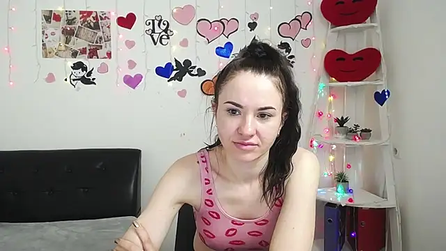 KaraCriegs online show from 02.22.25