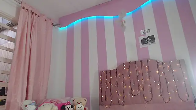 Snapshot of zaleya_mateus chatting on 12.20.25 zaleya mateus online show from 12.20.25