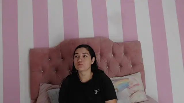 Snapshot of zaleya_mateus chatting on 05.21.26 zaleya mateus online show from 05.21.26