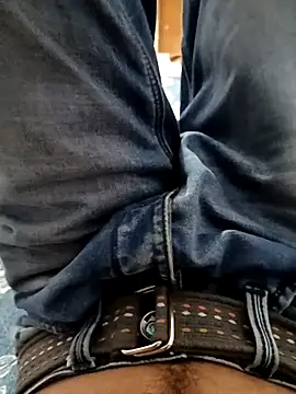 Snapshot of nikshows chatting on 03.13.26 nikshows online show from 03.13.26