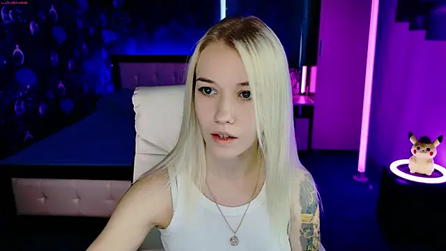 ShhhO O online show from 11.22.25