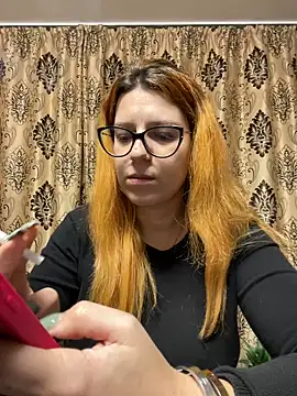 NadiraNoor online show from 01.25.25