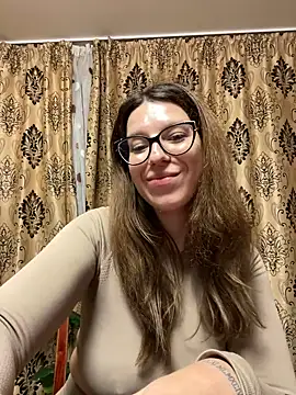 NadiraNoor online show from 03.07.25