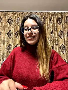 NadiraNoor online show from 10.01.25