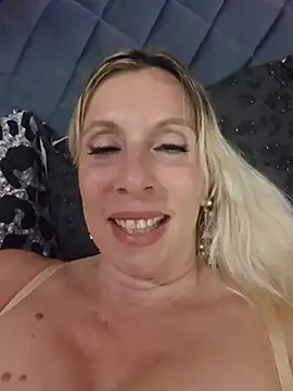 Ina HotX online show from 05.19.26