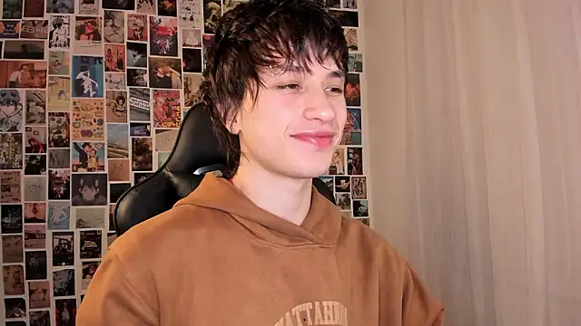 Snapshot of liamelf chatting on 03.18.26 liamelf online show from 03.18.26