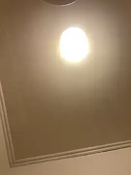 milkyhonybaby online show from 10.28.25