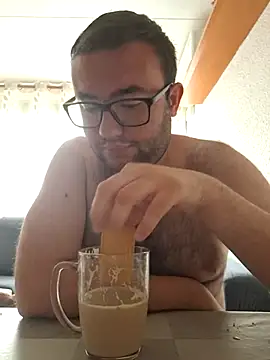 Javier bear online show from 06.05.26