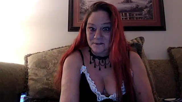 LexxiLeeds online show from 01.02.25