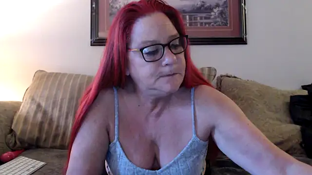 LexxiLeeds online show from 03.15.25