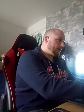 Snapshot of destructeur6 chatting on 12.02.25 destructeur6 online show from 12.02.25