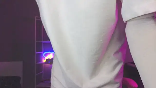 Snapshot of mollymila chatting on 01.08.25 mollymila online show from 01.08.25