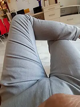 sexyboy1011 online show from 11.10.25